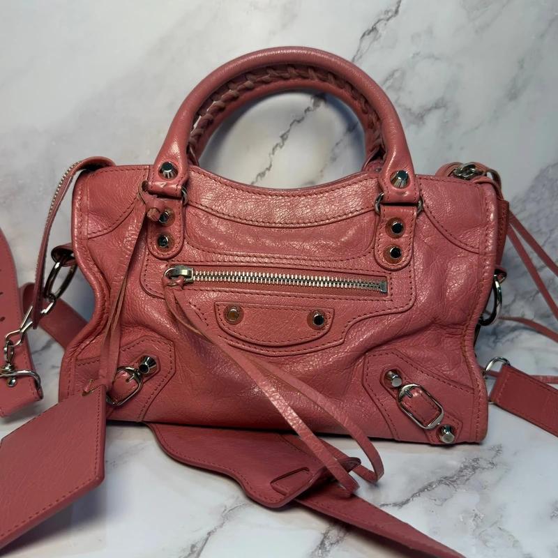 Balenciaga Town Pink