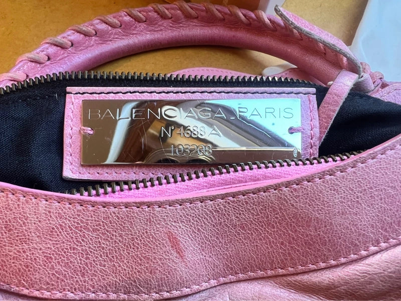 Balenciaga le city Motorcycle Bag in stunning Pink!