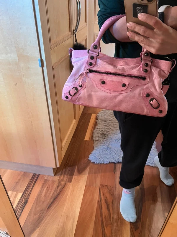 Balenciaga le city Motorcycle Bag in stunning Pink!